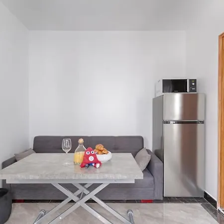 Residor - Cozy In The 19th District Apartamento *